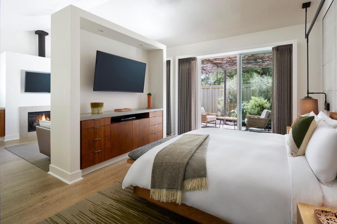 โซลาจ แอน โอแบร์ฌ รีสอร์ต Hotel คาลิสโทกา ภายนอก รูปภาพ