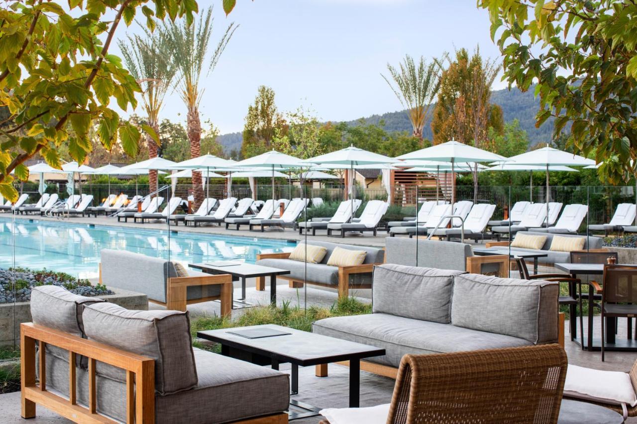โซลาจ แอน โอแบร์ฌ รีสอร์ต Hotel คาลิสโทกา ภายนอก รูปภาพ