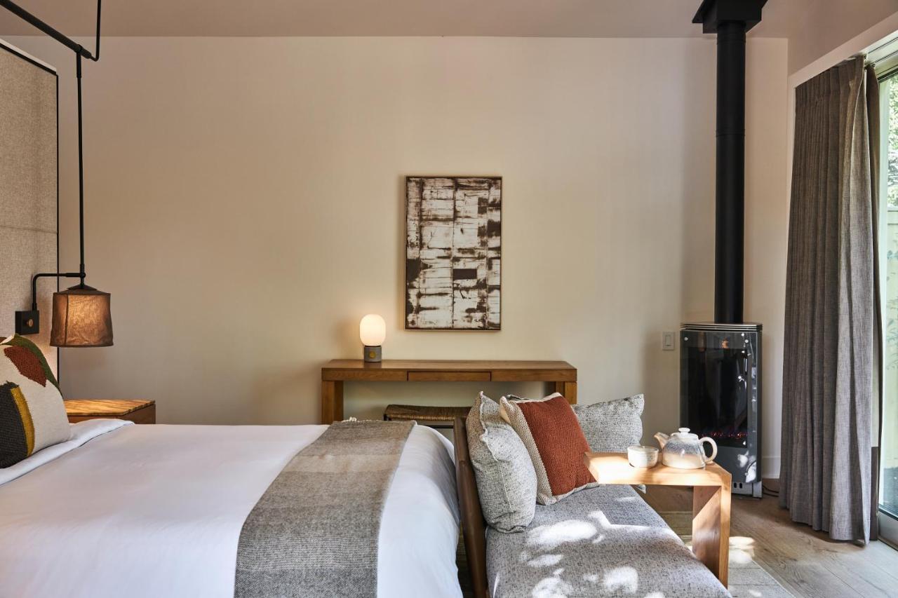โซลาจ แอน โอแบร์ฌ รีสอร์ต Hotel คาลิสโทกา ภายนอก รูปภาพ