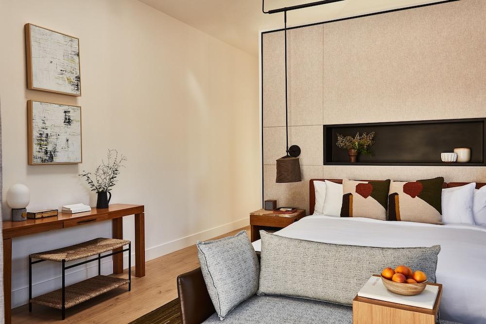 โซลาจ แอน โอแบร์ฌ รีสอร์ต Hotel คาลิสโทกา ภายนอก รูปภาพ